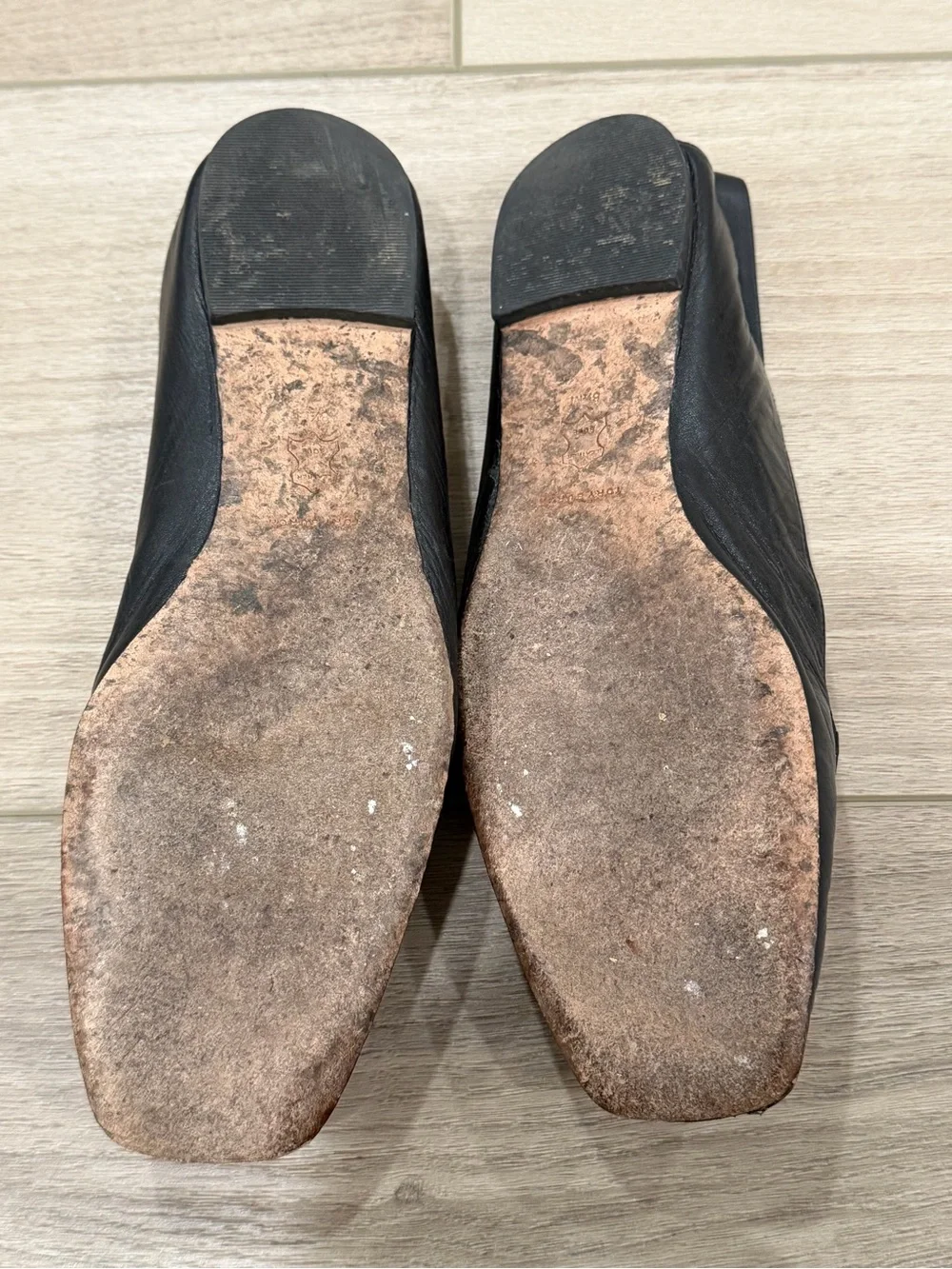 Tory Burch Women's Black Charm-detailed Loafers Size 8.5